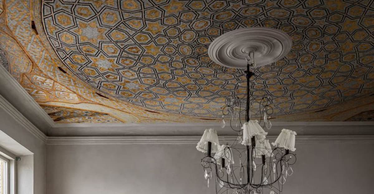 10 Ways Ceiling Murals Can Elevate Your Space into an Artistic Masterpiece