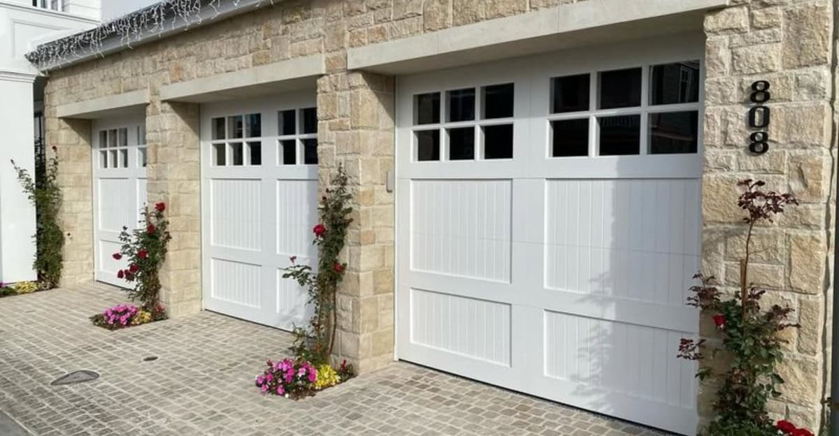 carriage-garage-doors