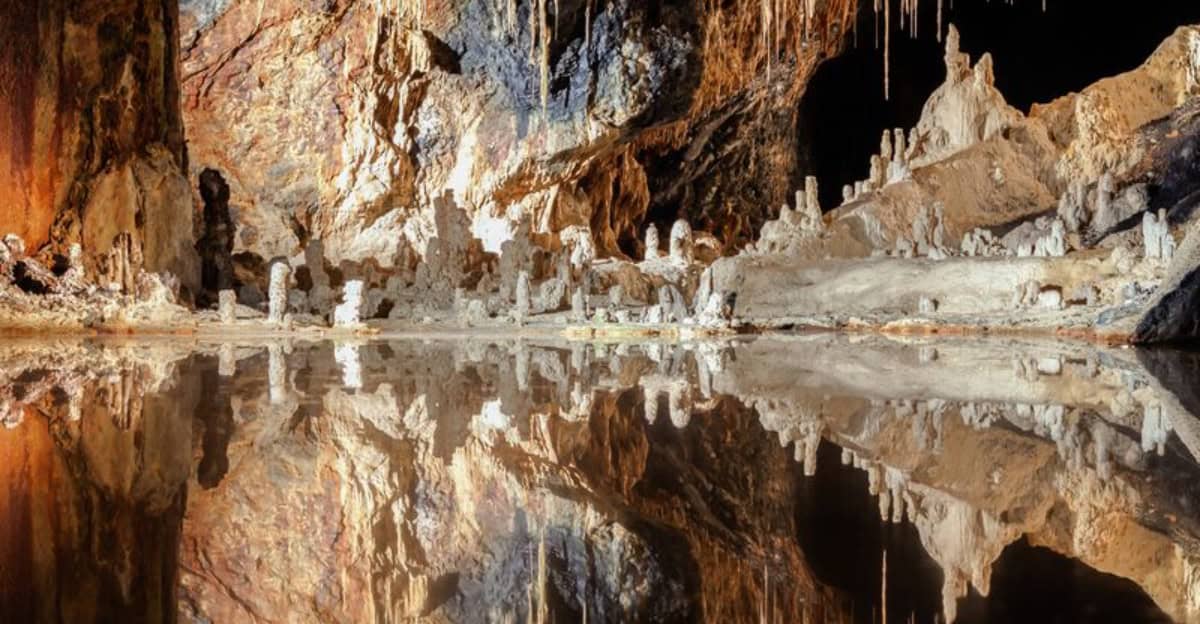 10 Coolest Caves from Around the World