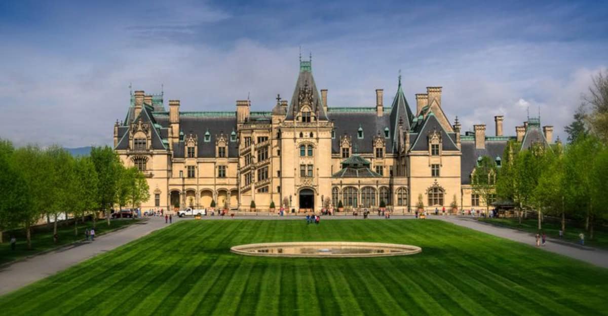 10 of the Most Lavish Mansions Built by the Vanderbilt Family