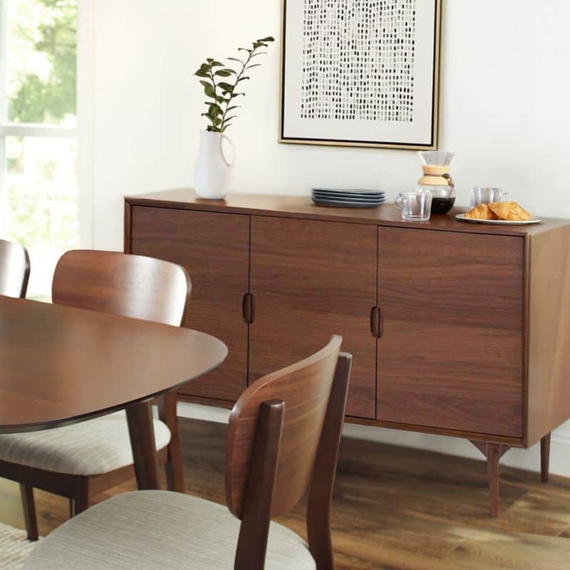 4. Dining Room Elegance