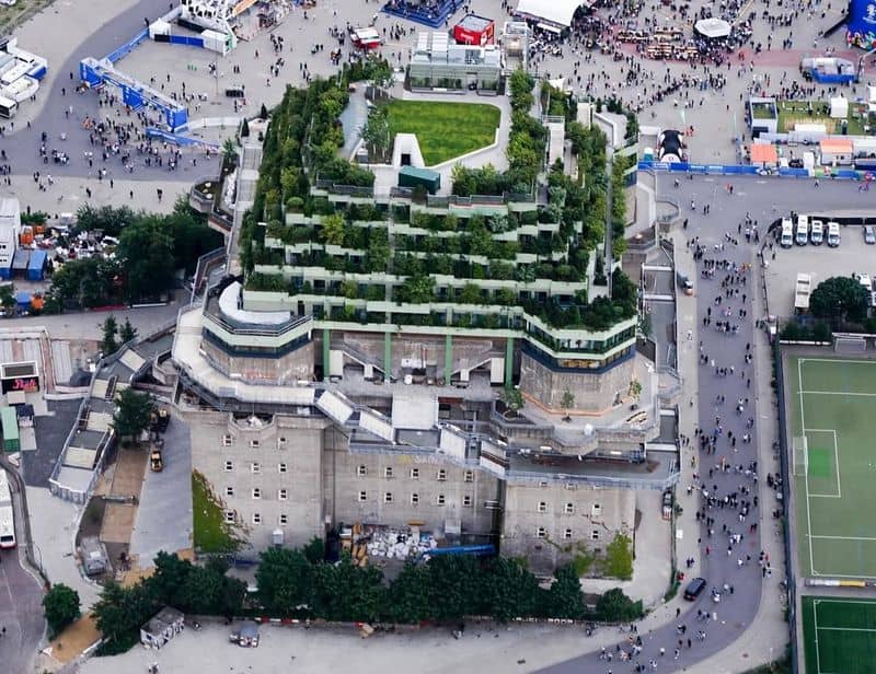 A Maze of Hidden Surprises