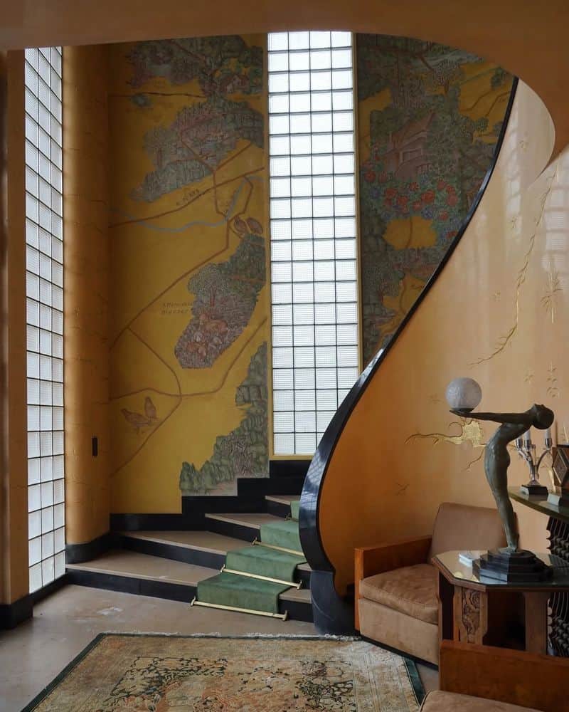 Art Deco Glamour