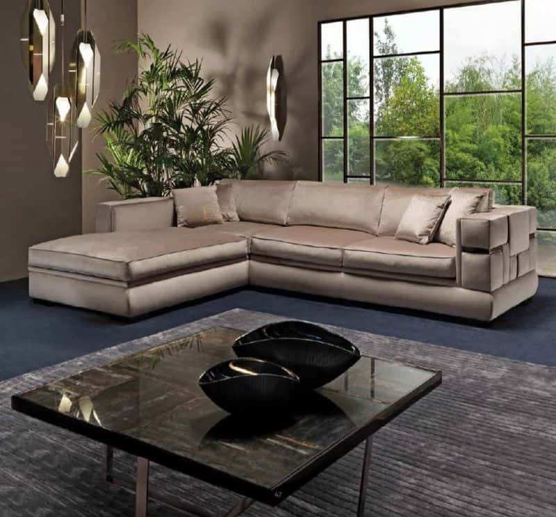 Seamless Indoor-Outdoor Connection