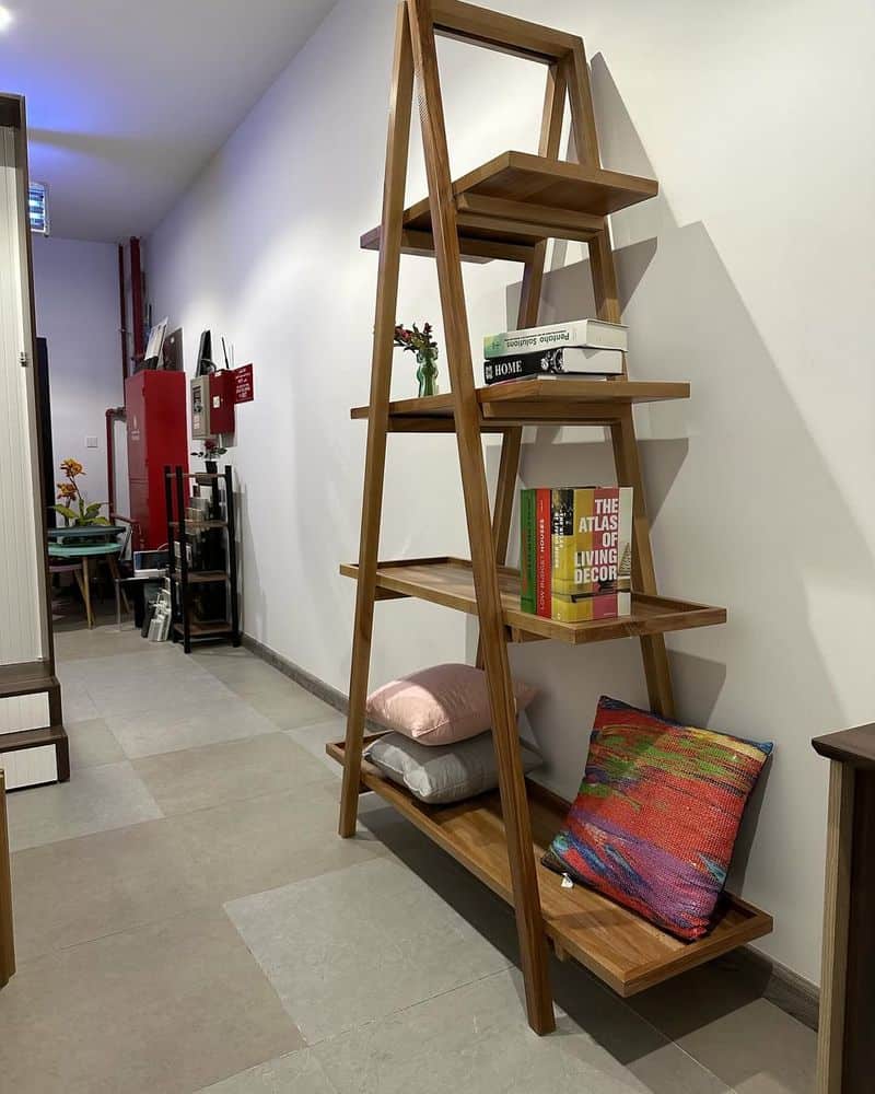 Book Ladder Shelf