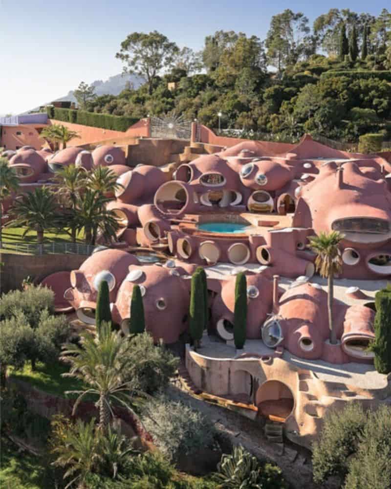 Bubble Palace (Tourrettes-sur-Loup, France)