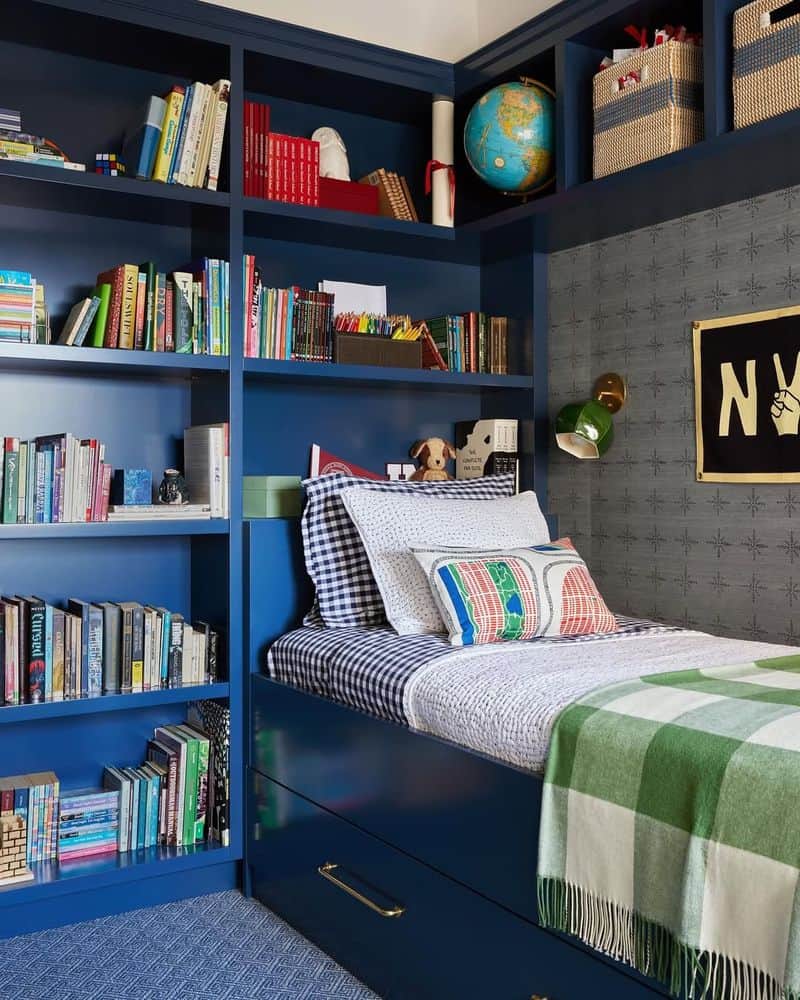Built-In Shelving