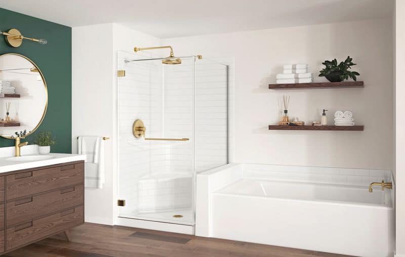 Built-In Tub: Integrated Storage