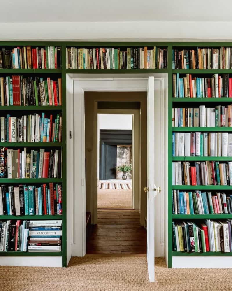 Built-in Bookshelves