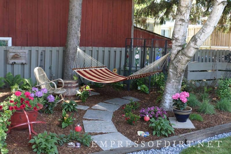 Colorful Hammock Corner