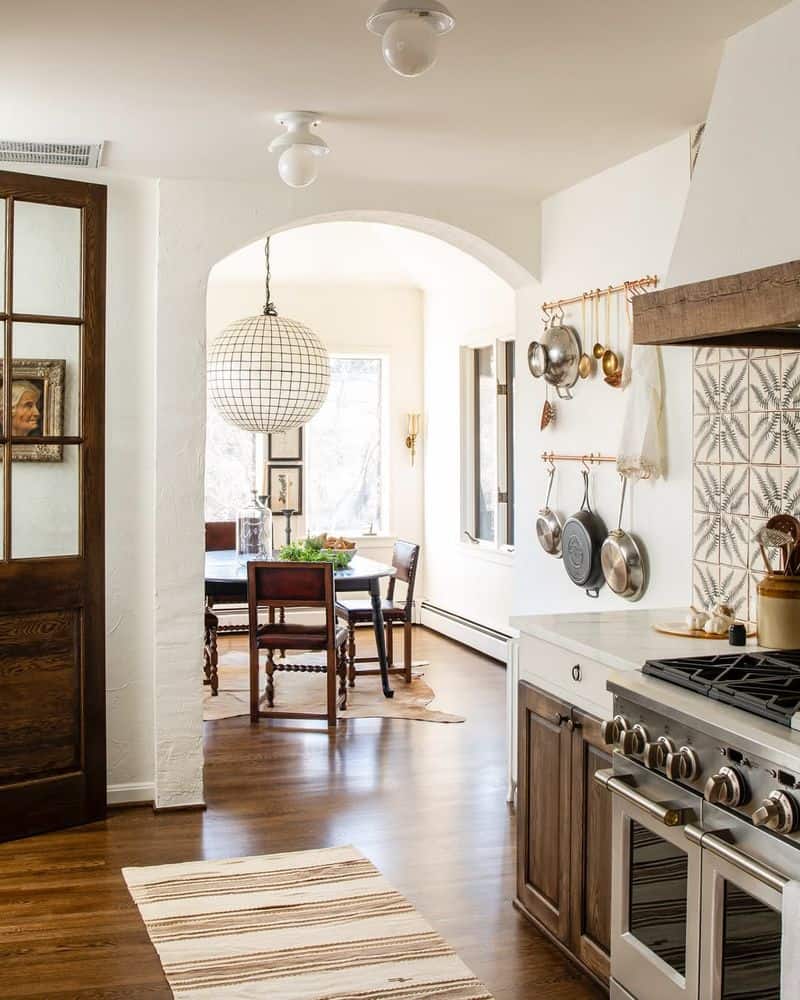 Classic Spanish Archways