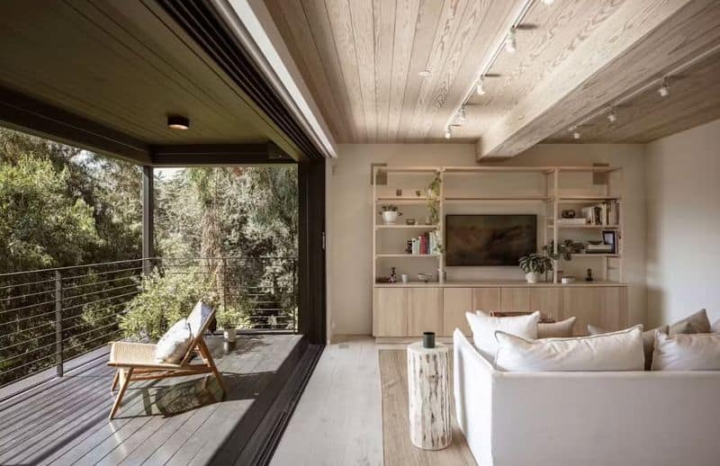 Customizable Interiors