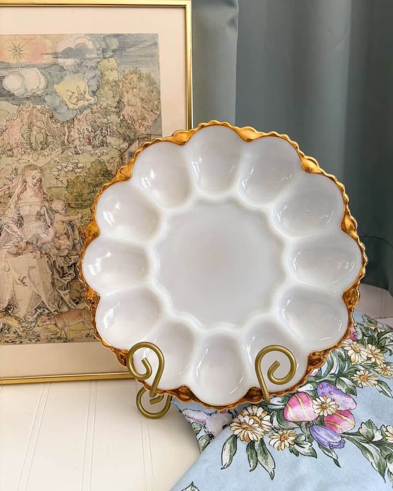Display Decorative Egg Dishes