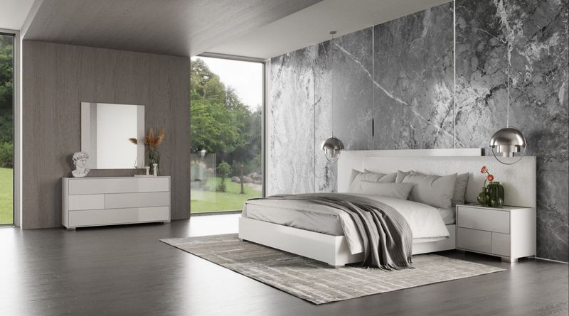 Seamless Indoor-Outdoor Connection
