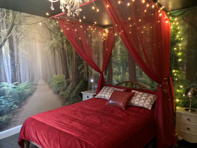 Enchanted Red Alcove