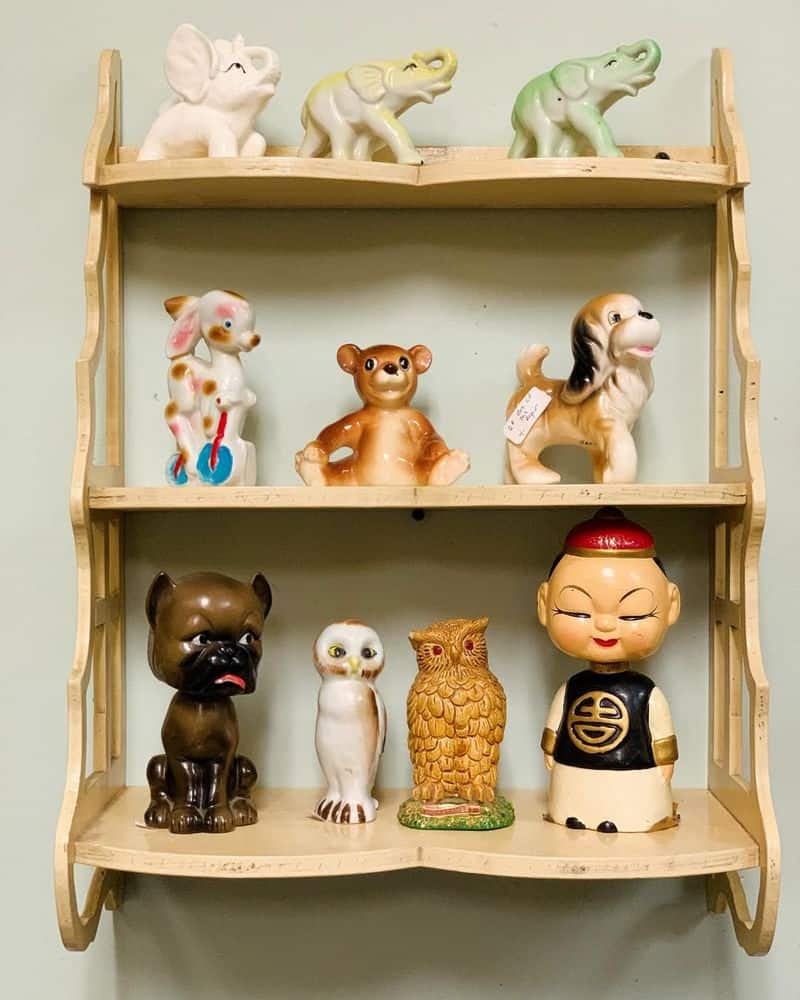 Excessive Décor and Knick-Knacks