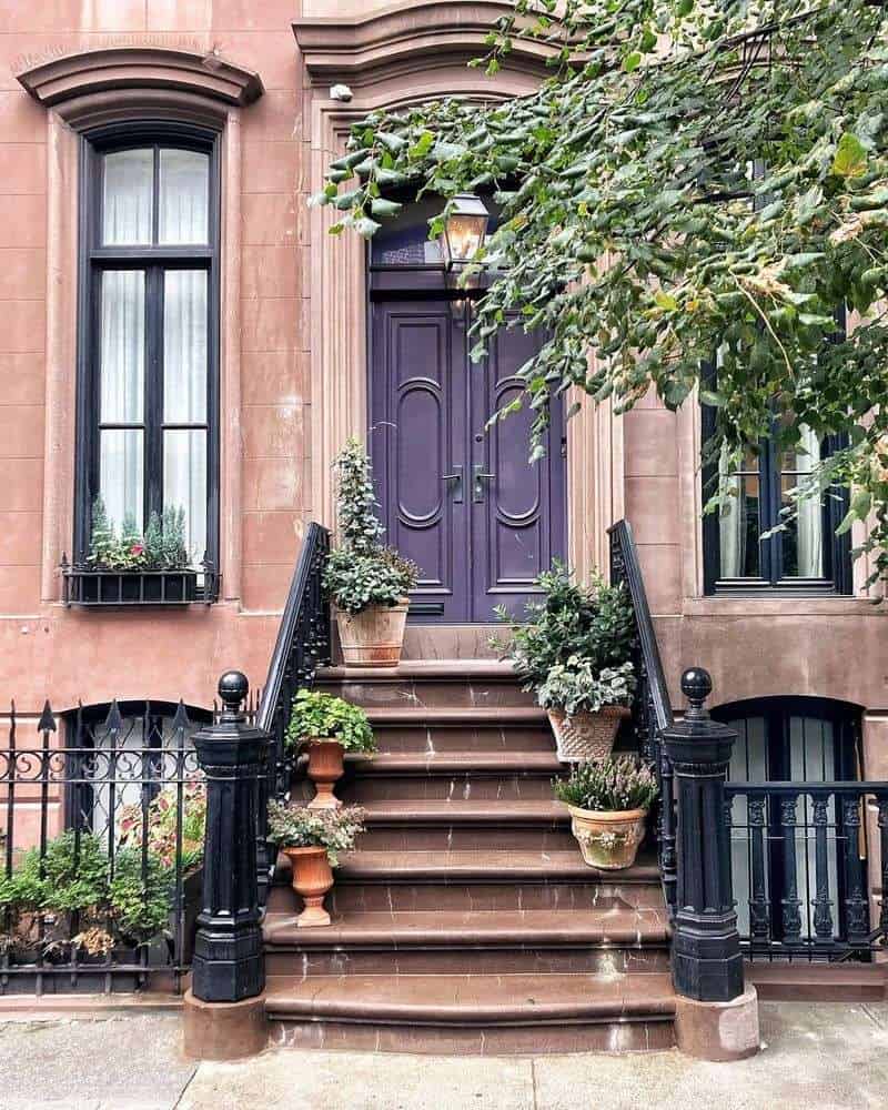 Grand Stoops & Steps
