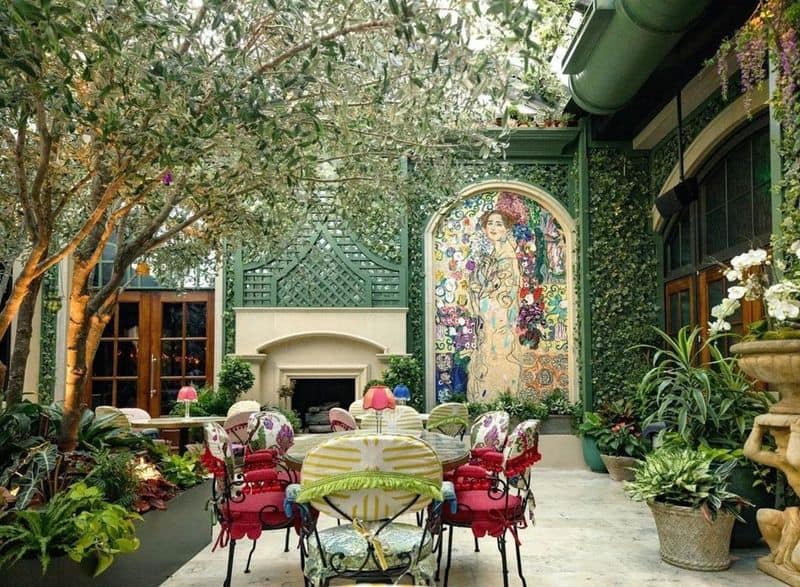 Secret Garden Room