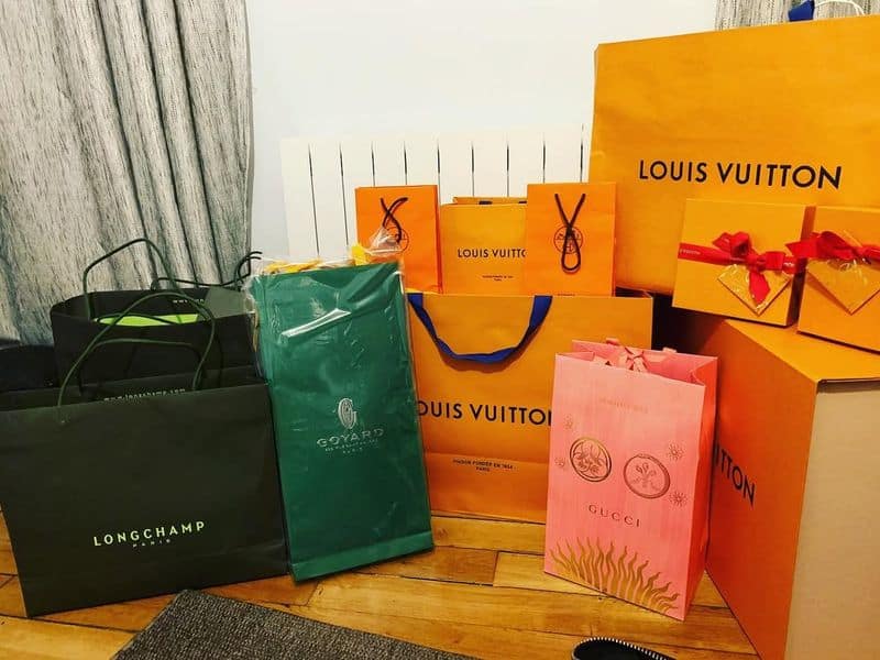 Impulse and Luxury Shopping