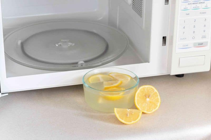 Lemon Microwave Cleaner