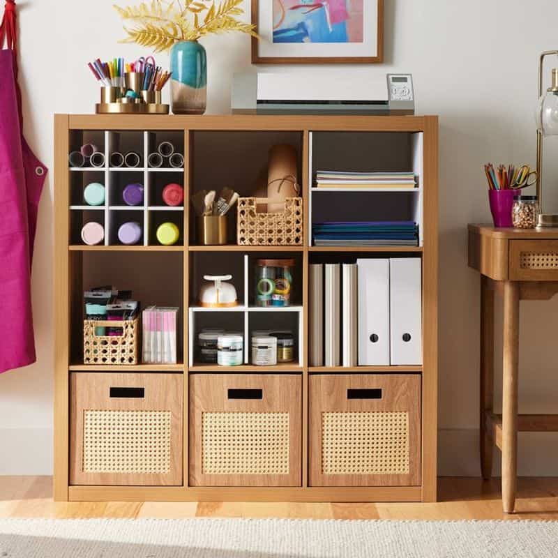 Easy to Assemble and Reconfigure