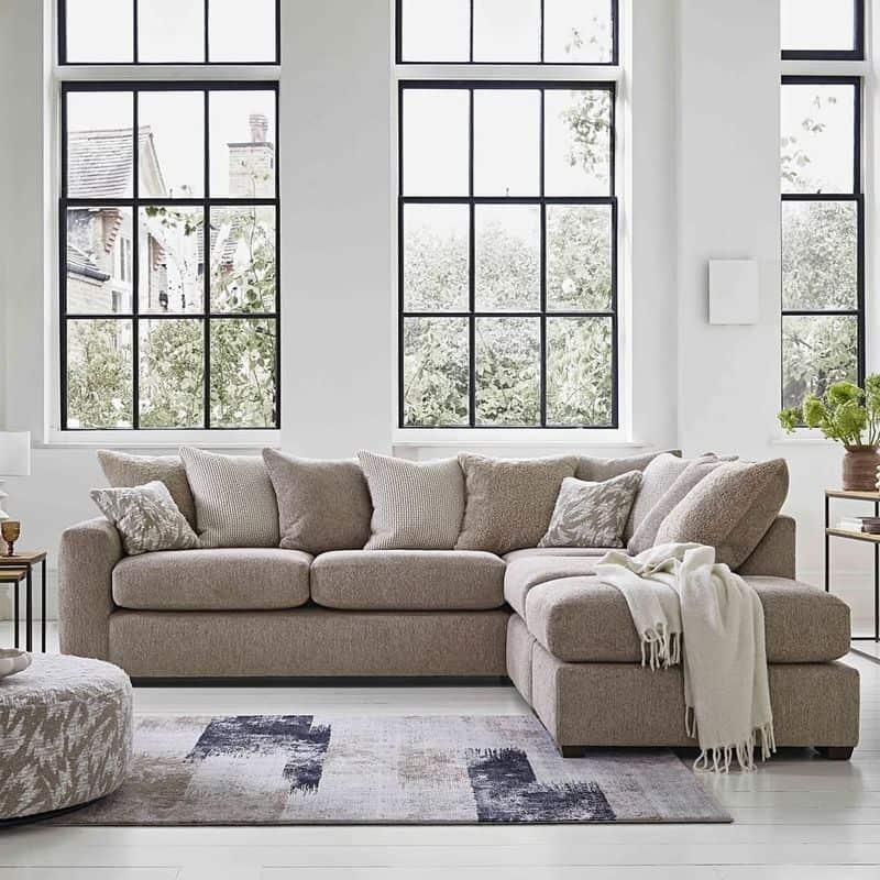 Modern Aesthetic Appeal