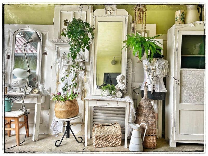 Antique Mirrors