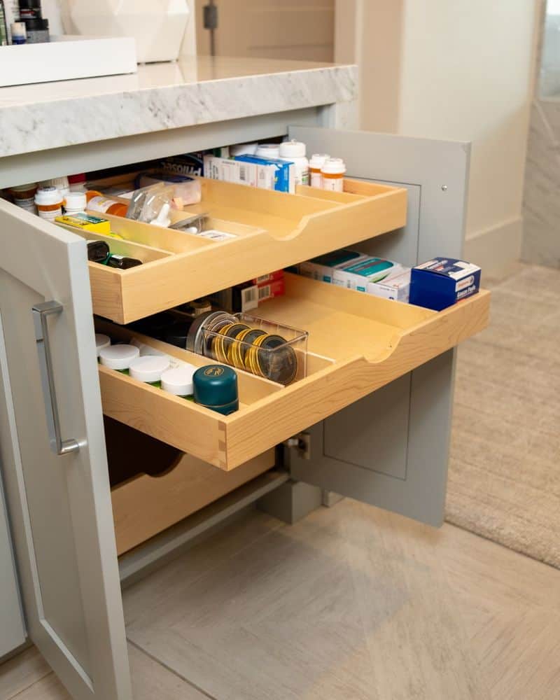 Pull-Out Cabinet Drawers