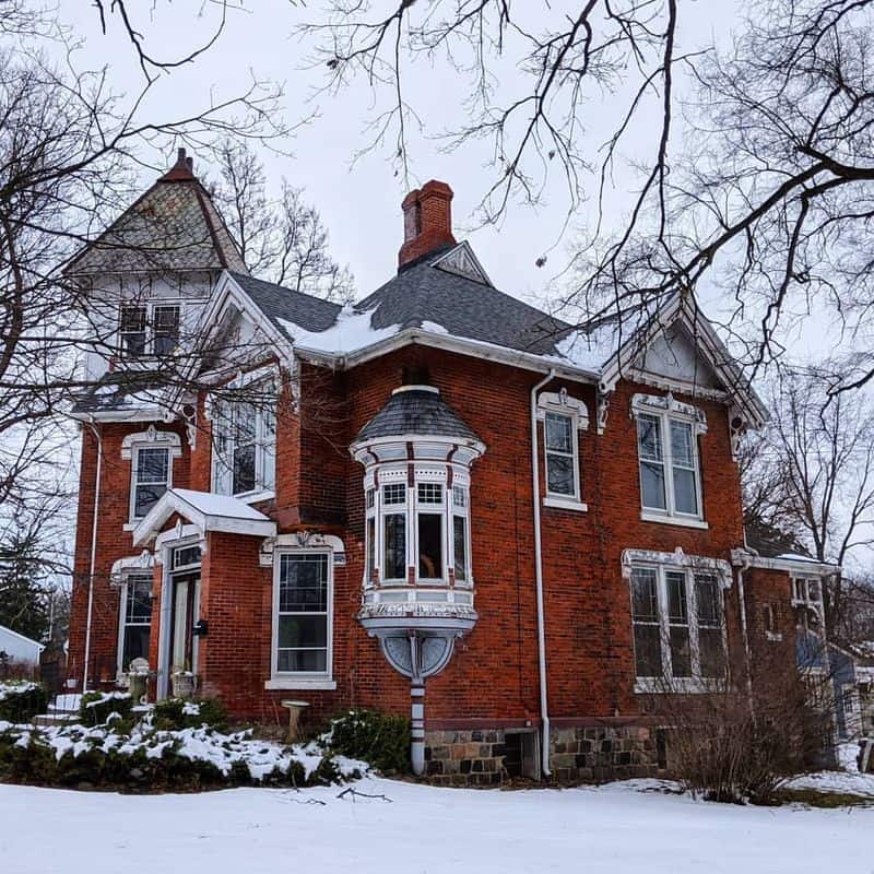 Queen Anne Revival