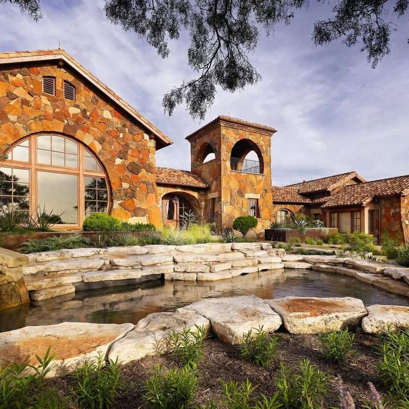 Ranch-Style Outdoor Spaces