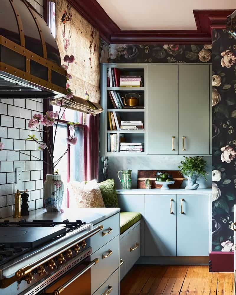 Rich Color Palette