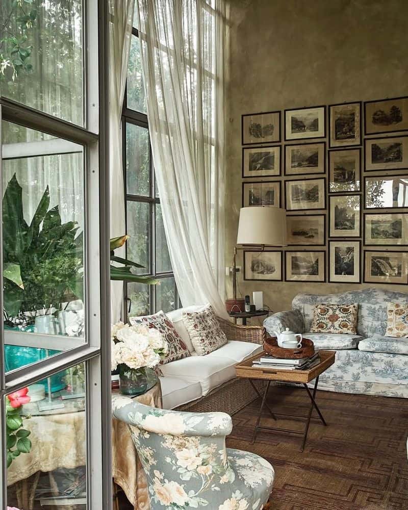 Rich Fabrics and Textiles