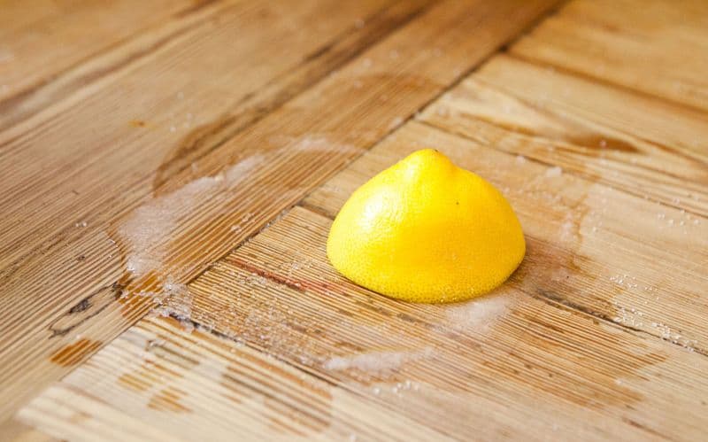 Salt and Lemon Cutting Board Cleaner