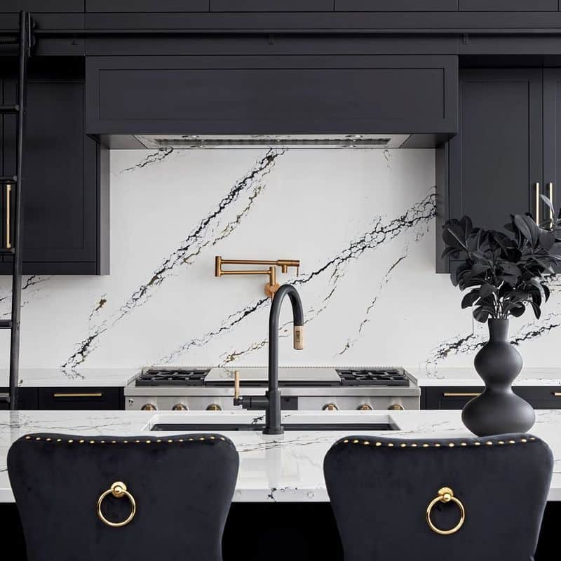Sophisticated Black and White