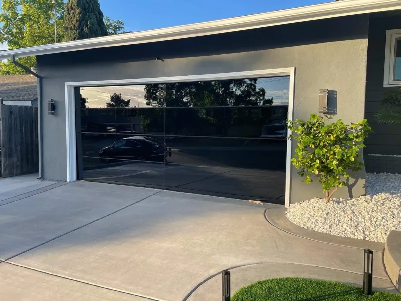 Glass Frameless