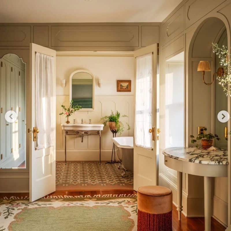 Terracotta Accents