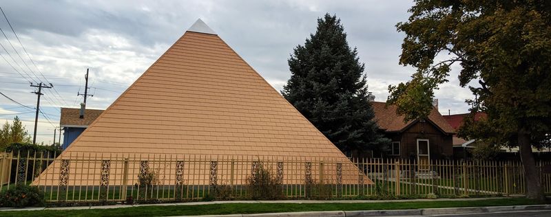 The Pyramid House, Utah