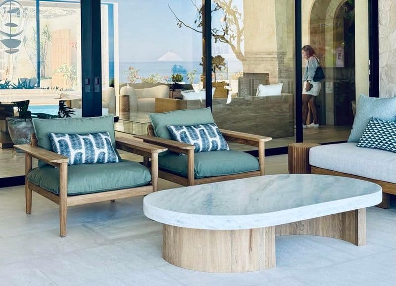 The Outdoor Oasis