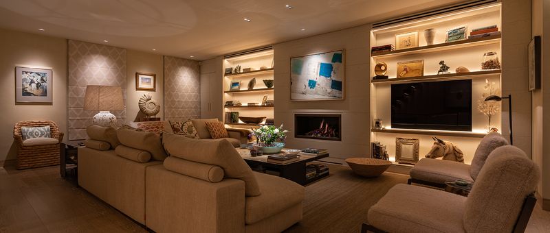 LED Bookshelf Backlighting