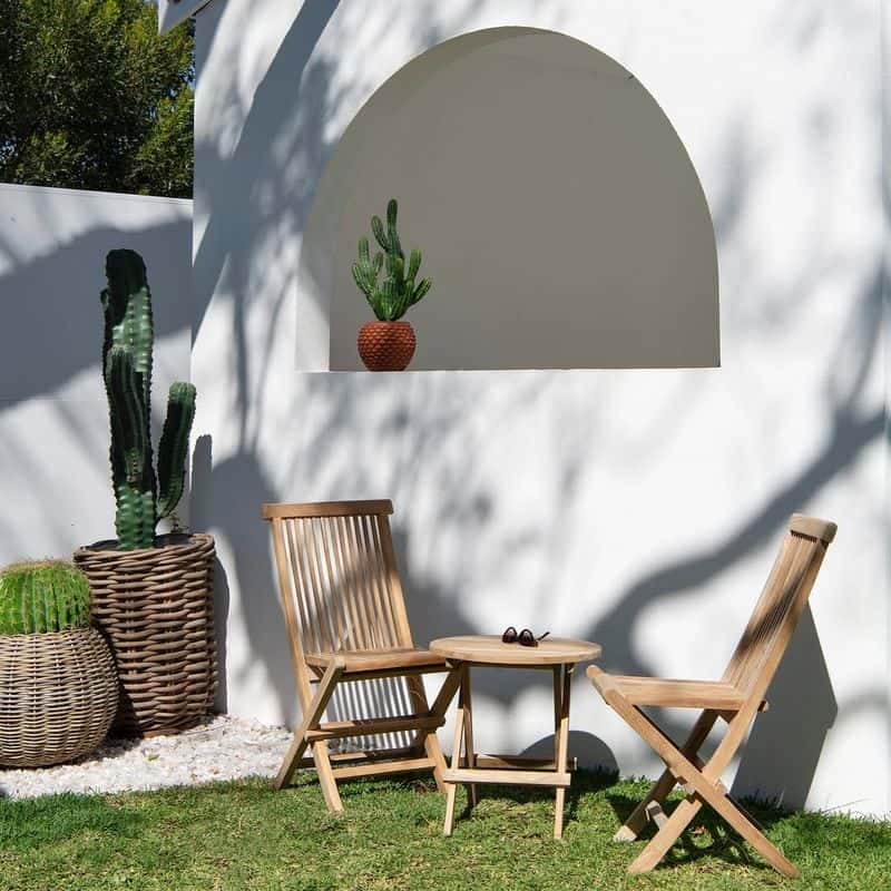 Use Foldable Furniture Options