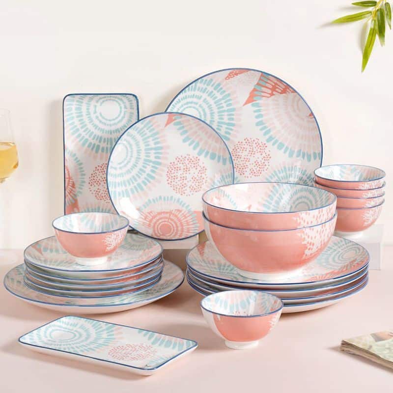 Use Pastel Tableware