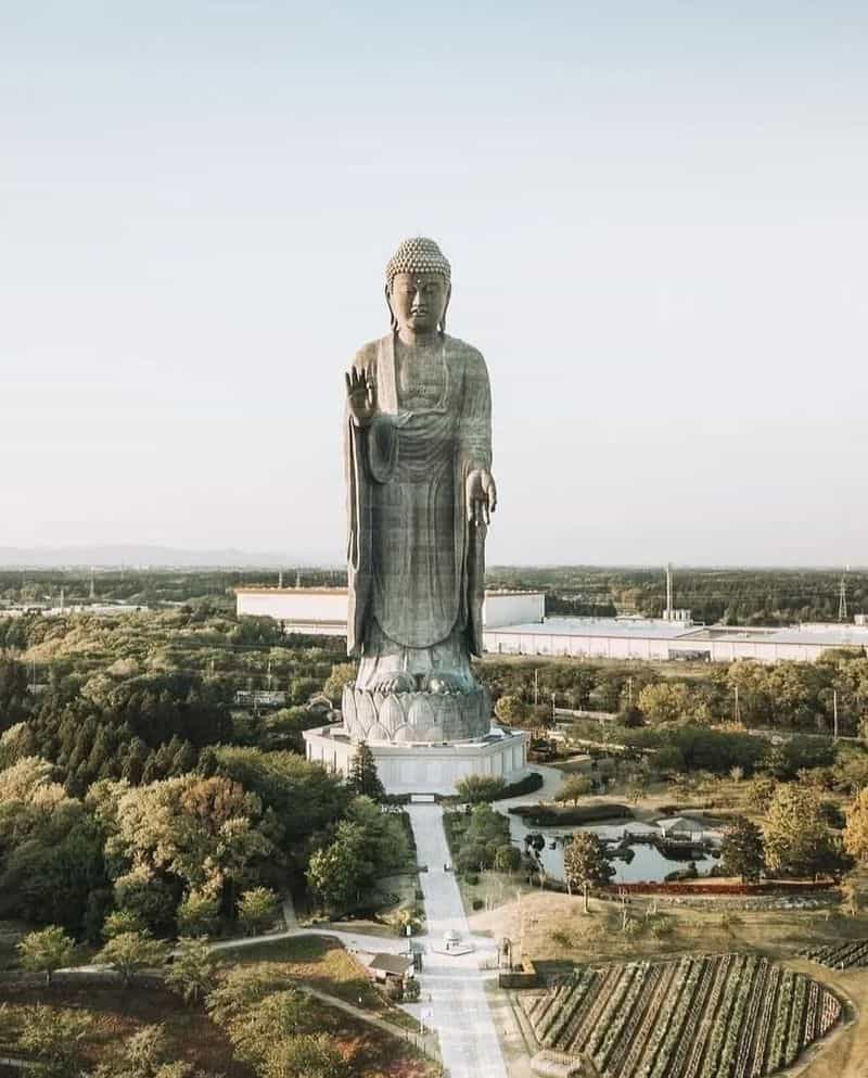Ushiku Daibutsu