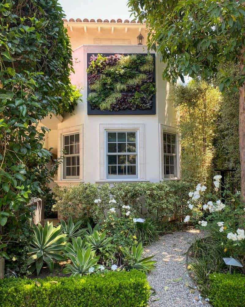 Vertical Green Wall