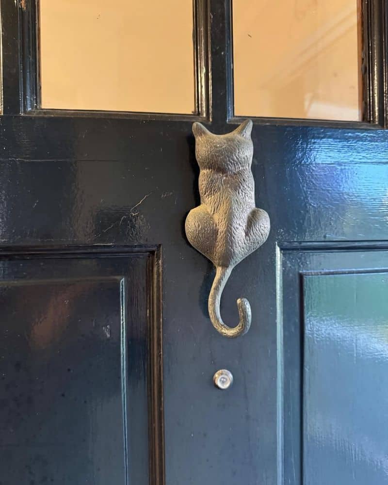 Victorian Cat Knocker