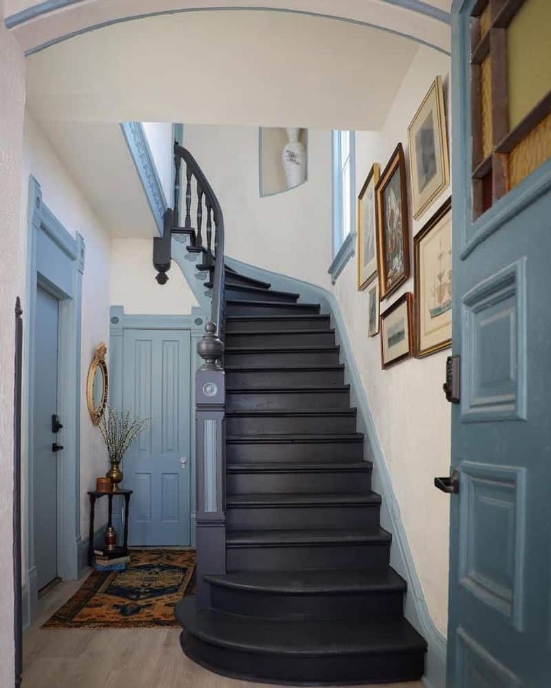 Victorian Elegance