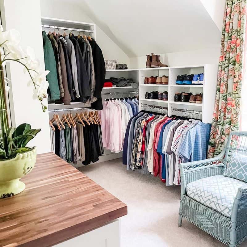 Walk-In Closet