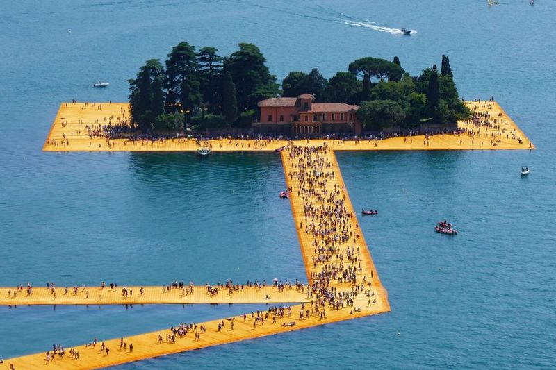 The Floating Piers, Italy