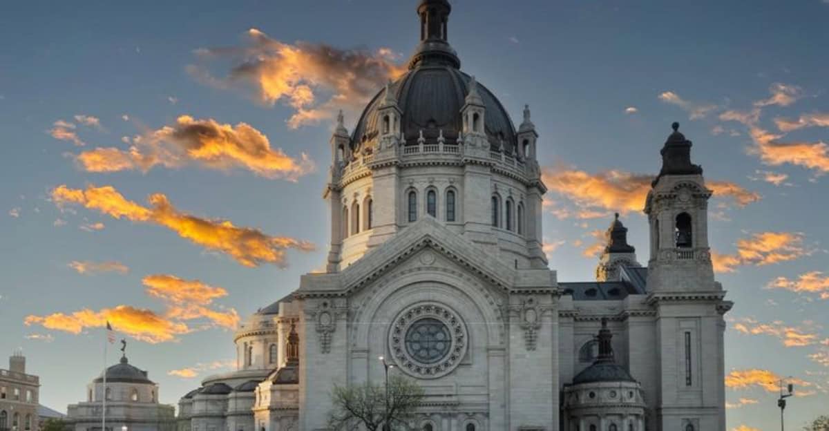 These Are the 10 Tallest Churches in America