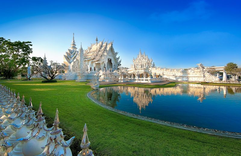 Wat Rong Khun, Thailand