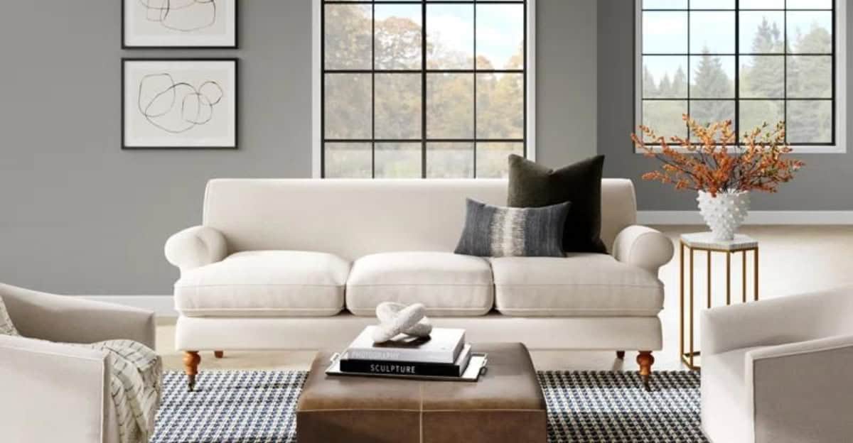 10 Ways a Lawson Sofa Elevates Any Living Room